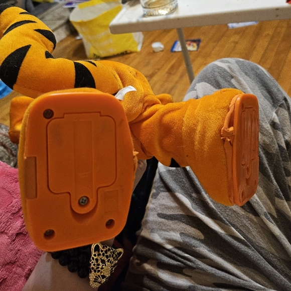 Non-working tumble tigger - Picture 3 of 4